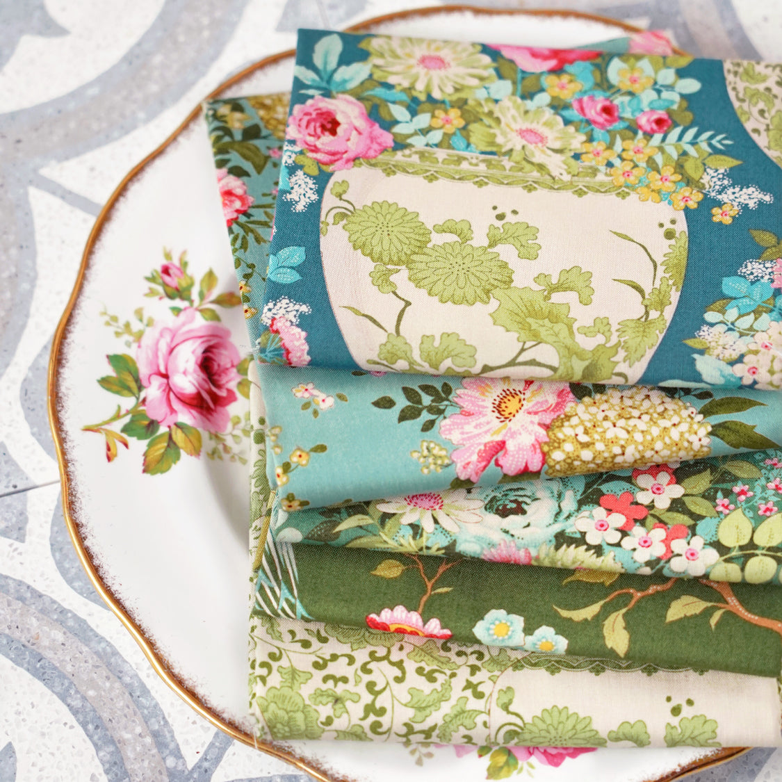 Chic Escape Green Teal Fat Quarter Bundle by Tilda Fabrics | TIL300131