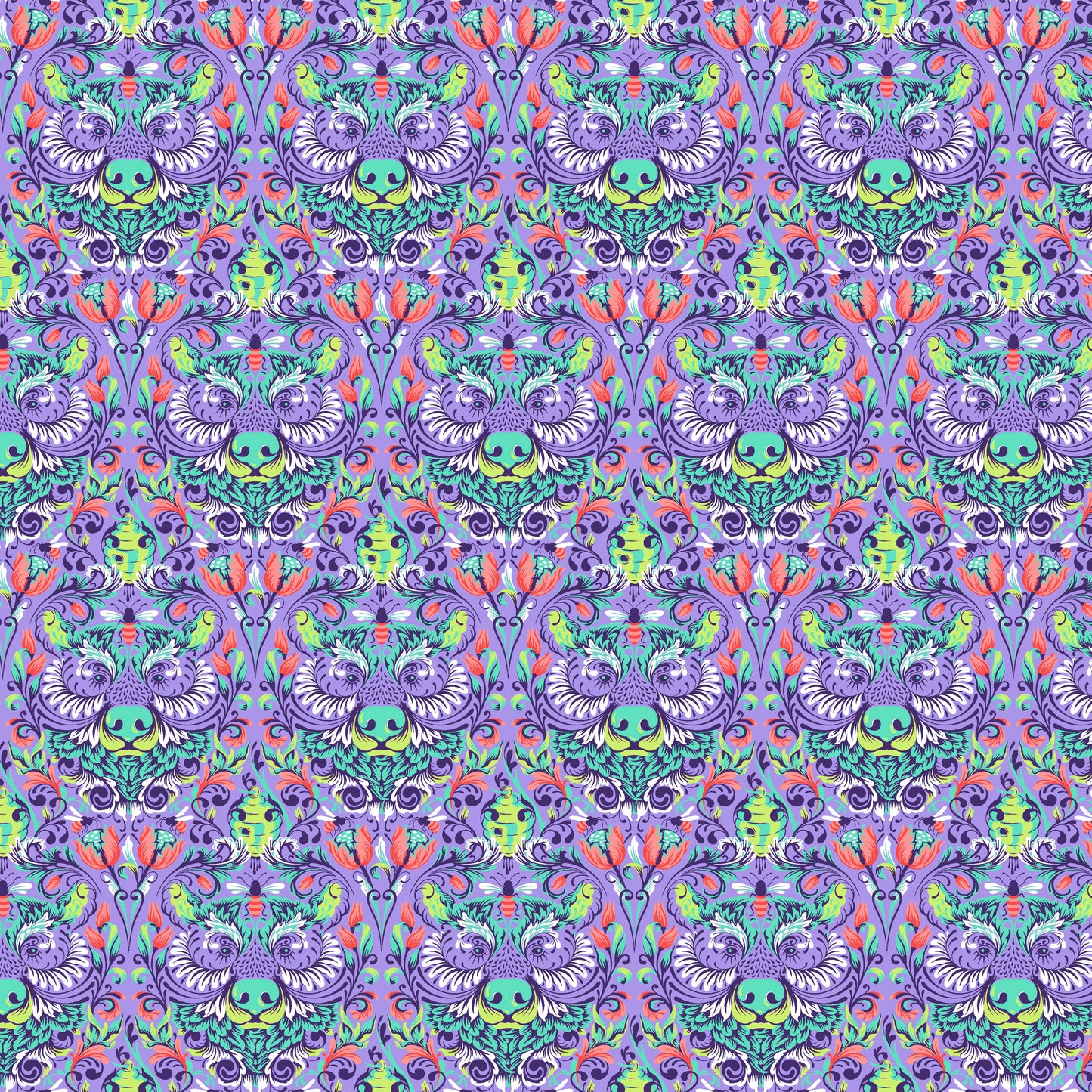 Bear With Me in Glimmer - tiny Beasts By Tula Pink | PWTP180.GLIMMER