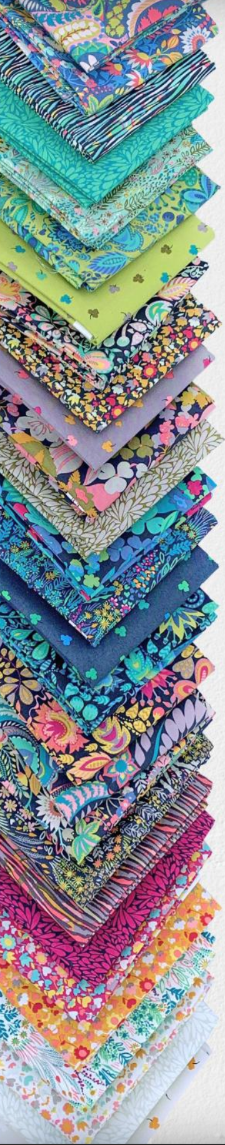 Solstice Fat Quarter Bundle by Sally Kelly | SOLSFQ