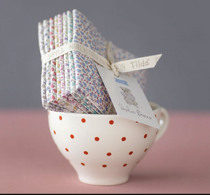 Sophie Basics Fat Eighth Bundle by Tilda Fabrics | TIL300071