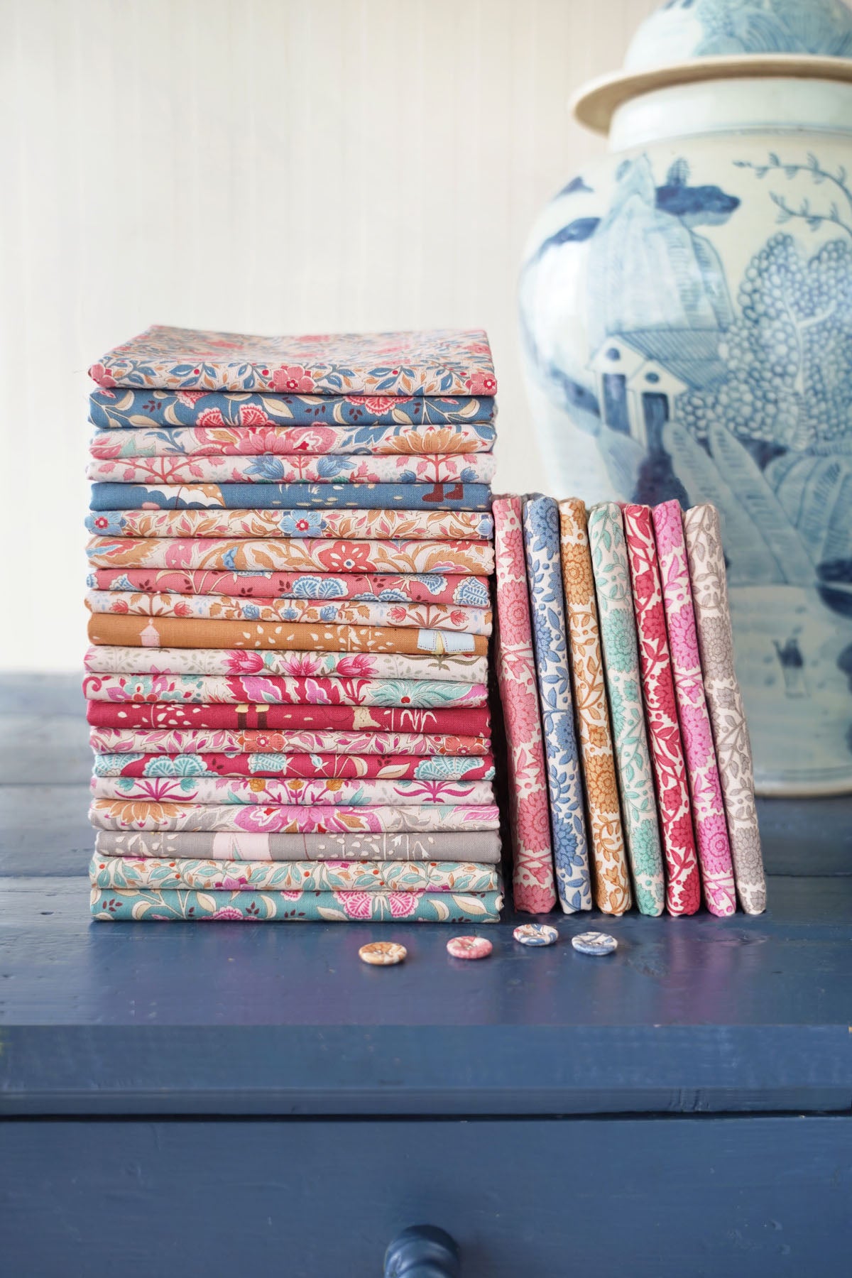 Windy Days Collection Fat Quarter Bundle by Tilda fabrics | TIL300118